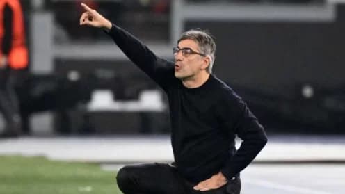 "AS Roma's Turmoil: Coaching Chaos and Leadership Crisis"