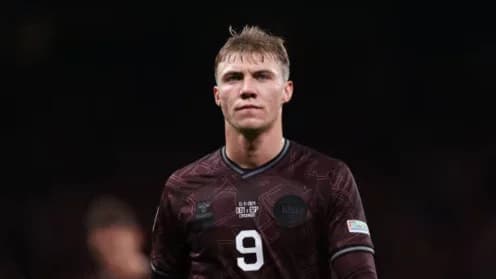 Amorim Faces Challenge to Revive Manchester United's Attack