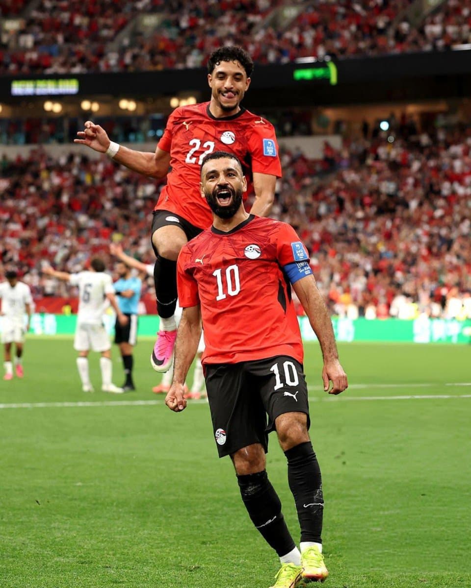 HLY1kF W8AAnc3r