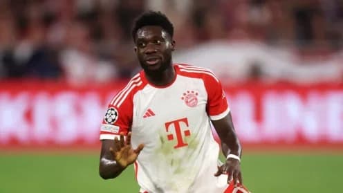 Manchester United Targets Left-Wing-Back for Tactical Revamp