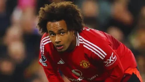 Zirkzee's Future in Doubt as Manchester United Investment Wanes
