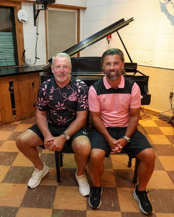 Edf9941cc8c57a608cca14308d2f33f8 Edf9941cc8c57a608cca14308d2f33f8